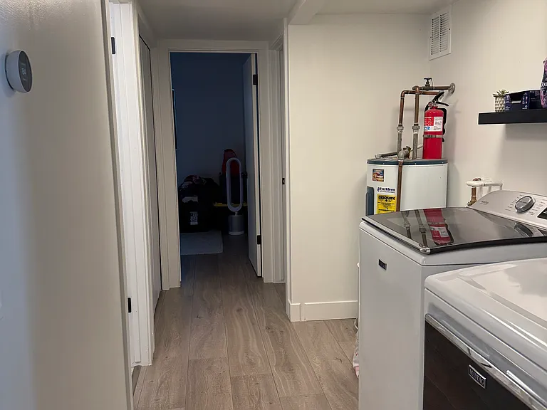 1705 E Woodbridge Dr #16 — Photo 4
