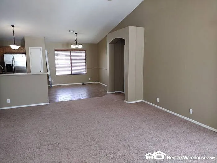 10721 E Emerald Ave — Photo 4