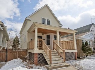 4133 N Ridgeway Ave, Chicago, IL 60618