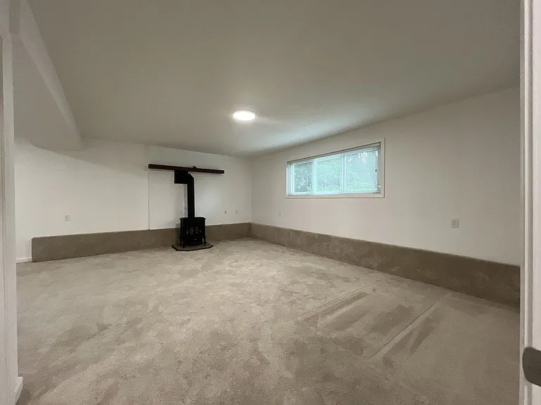 17688 NW Dogwood Ct — Photo 35