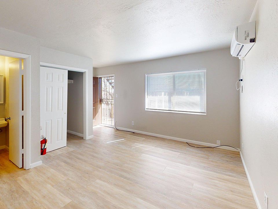 2104-Lead-Ave-SE-Bedroom_03122026