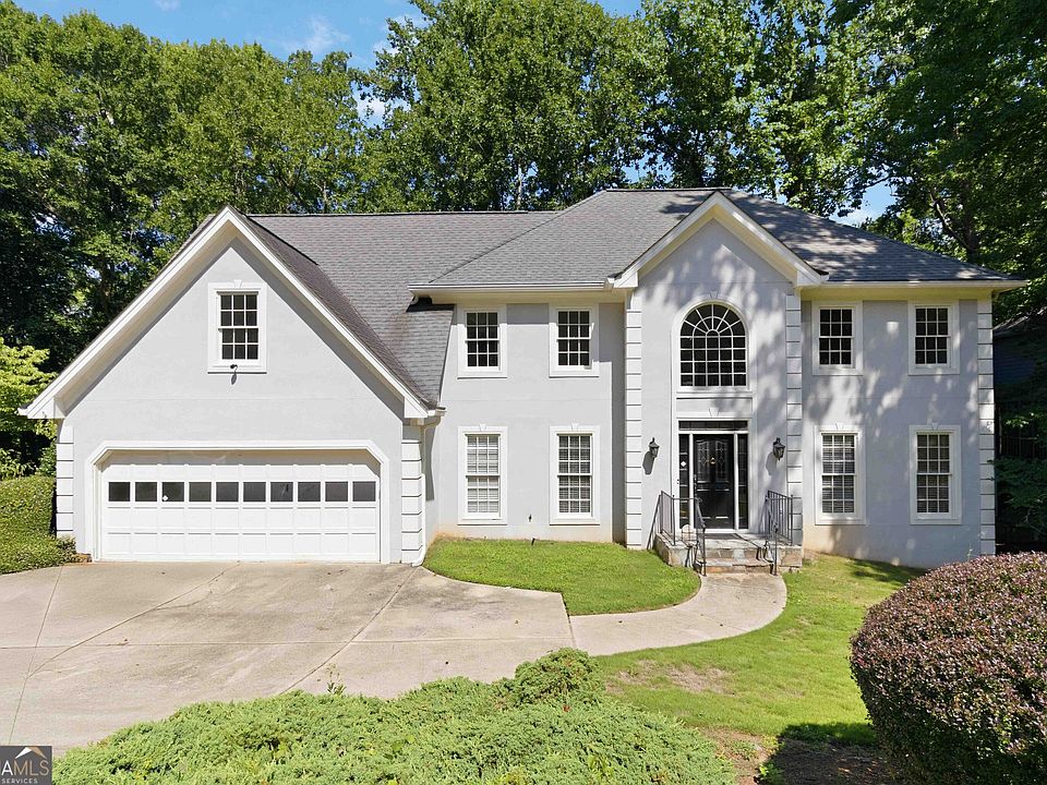 1st image of 275 Sageglen Rd
