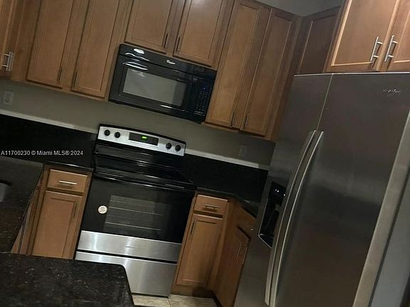 3rd image of 20905 NW 14th Pl APT 549
