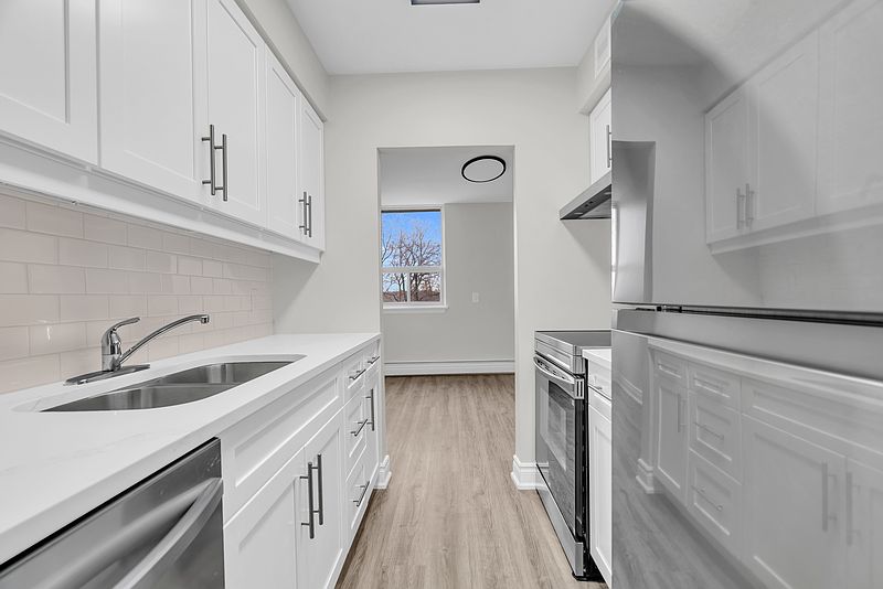 Kitchener Apartment for rent - 2 Bedrooms — photo 24