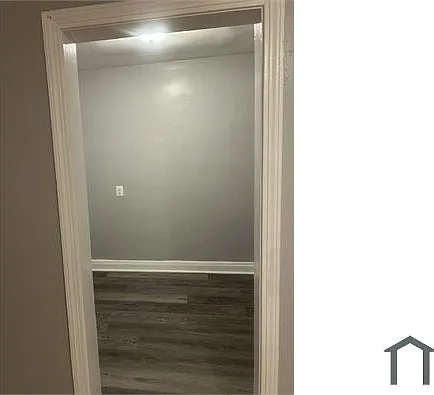 5 bed, $3,500 — Photo 4