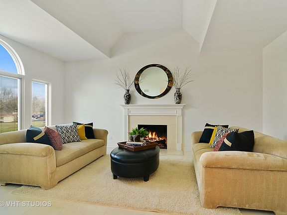 5th image of 20689 N Plumwood Dr
