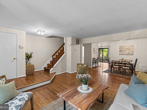 4th image of 5151 King Charles Way