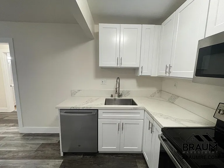 5611 FULCHER PROPERTY, LLC — Photo 3