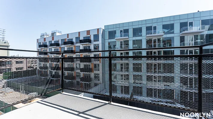 Rented by Jankos Group LLC | media 22