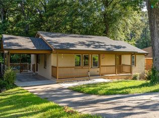 1916 Longdale Dr, Decatur, GA 30032