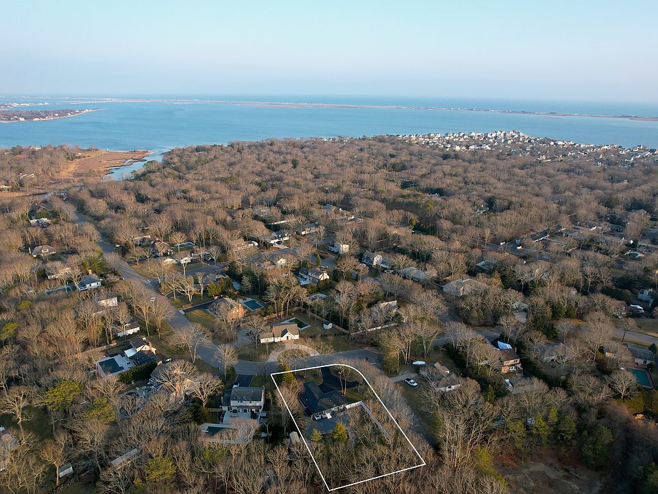 1st image of 2 Adams Ln