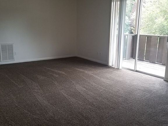 4th image of 1126 26th Ave #204