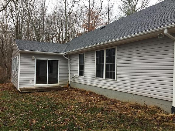 3rd image of 195 Stripers Ln
