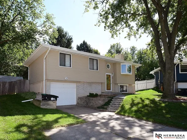 2213 N 143rd Cir, Omaha, NE 68164
