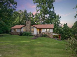 1005 Bush Rd, Barnesville, GA 30204