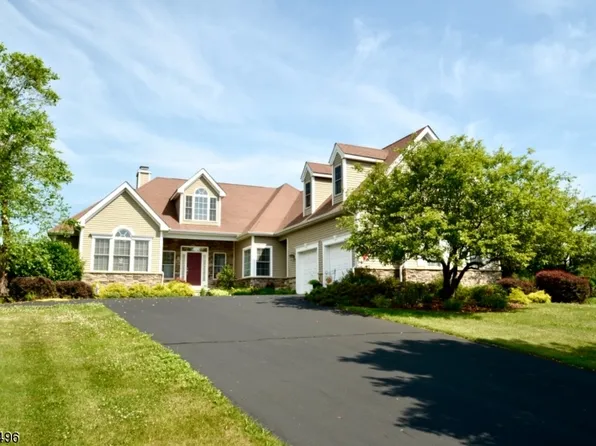 35 Players Blvd, Fredon Twp., NJ 07860