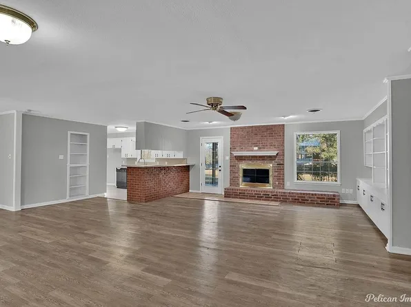 618 E Vinnie St, Plain Dealing, LA 71064