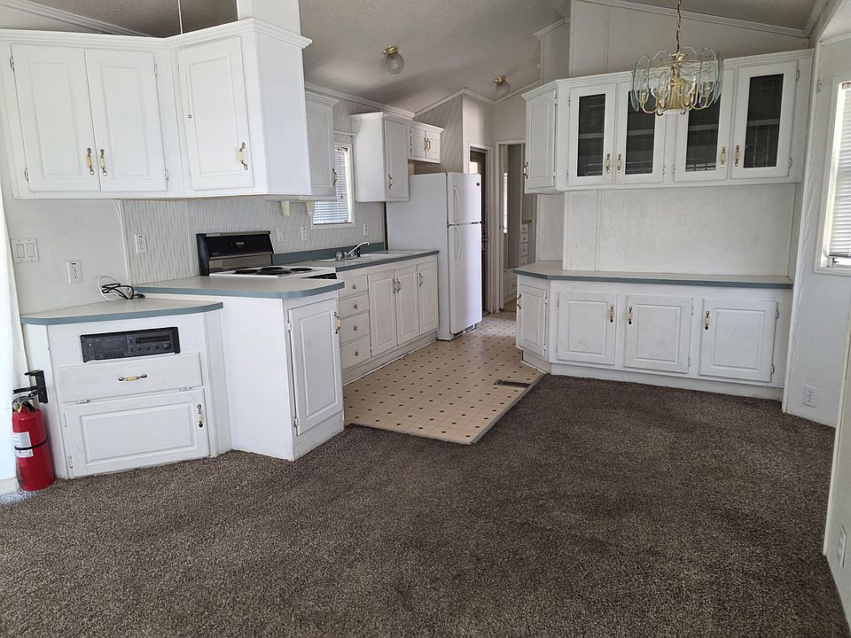 1st image of 518 W Saguaro St #59