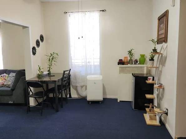 1614 Summit Avenue image 4 of 16