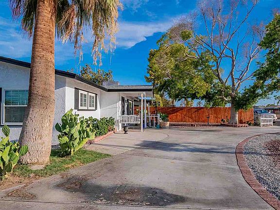 4th image of 1301 S 10th Ave