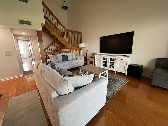 2604 Fairway Dr N — Photo 10