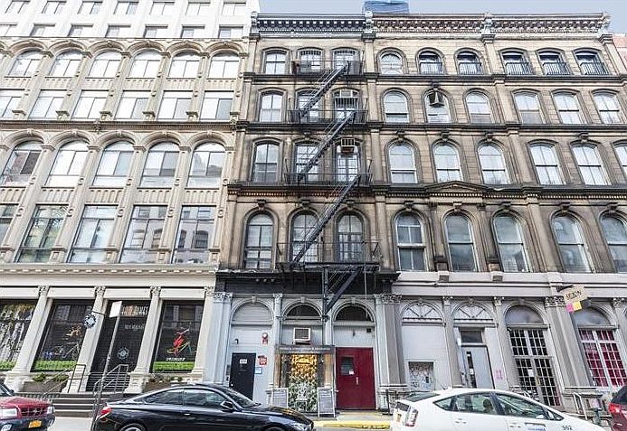 1st image of 103 Reade St Frnt 1
