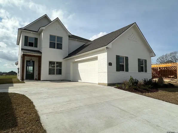 36155 Belle Parc Ave, Geismar, LA 70734