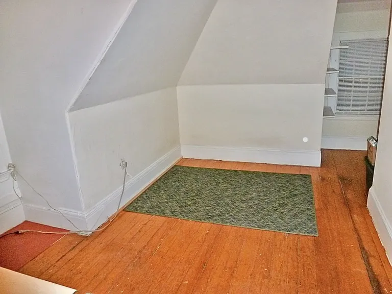 16 Braemore Rd #5 — Photo 6