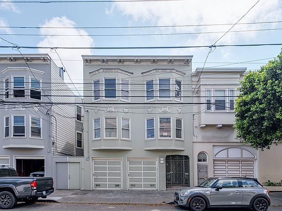 2nd image of 2047 Greenwich St #2047