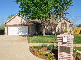 14312 Oakmond Rd, Edmond, OK 73013