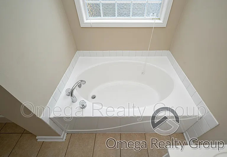 2161 Parsons Dr — Photo 27