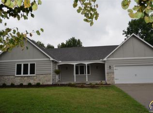 922 SE 43rd Ter, Topeka, KS 66609