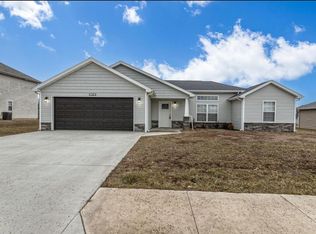 140 Andrews Dr, Saint Robert, MO 65584