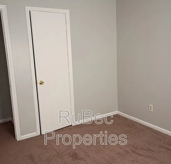408 S Weldon St — Photo 5