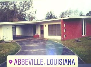 503 E Valcourt St, Abbeville, LA 70510