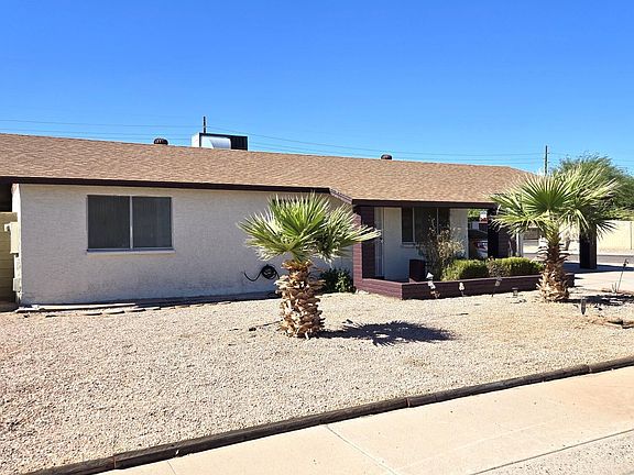 3rd image of 11454 N 42ND Drive