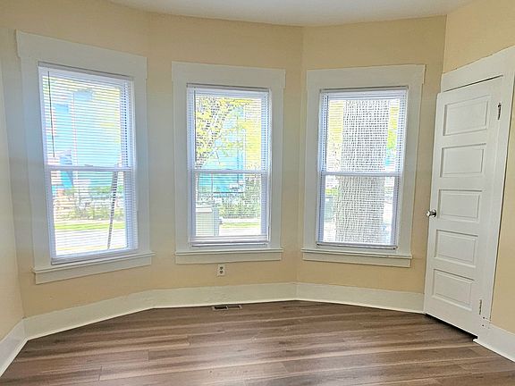4th image of 722 Winchester Ave #1A