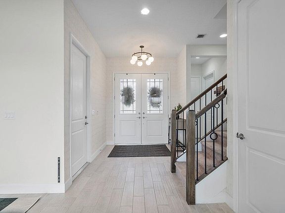 5th image of 16227 Orchard Drive