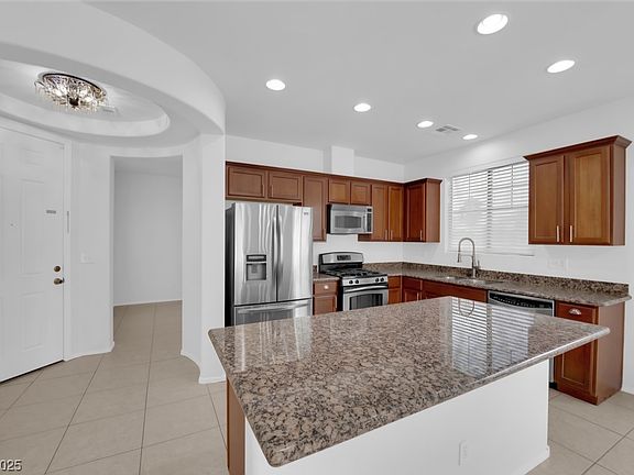 5th image of 5960 Addy Ln