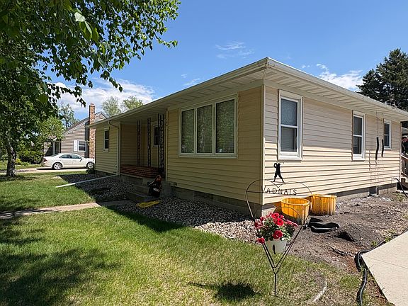 2nd image of 506 18th St N