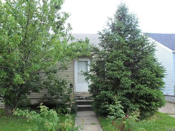 1907 Cicotte Ave, Lincoln Park, MI 48146