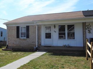716 W 11th St, Front Royal, VA 22630