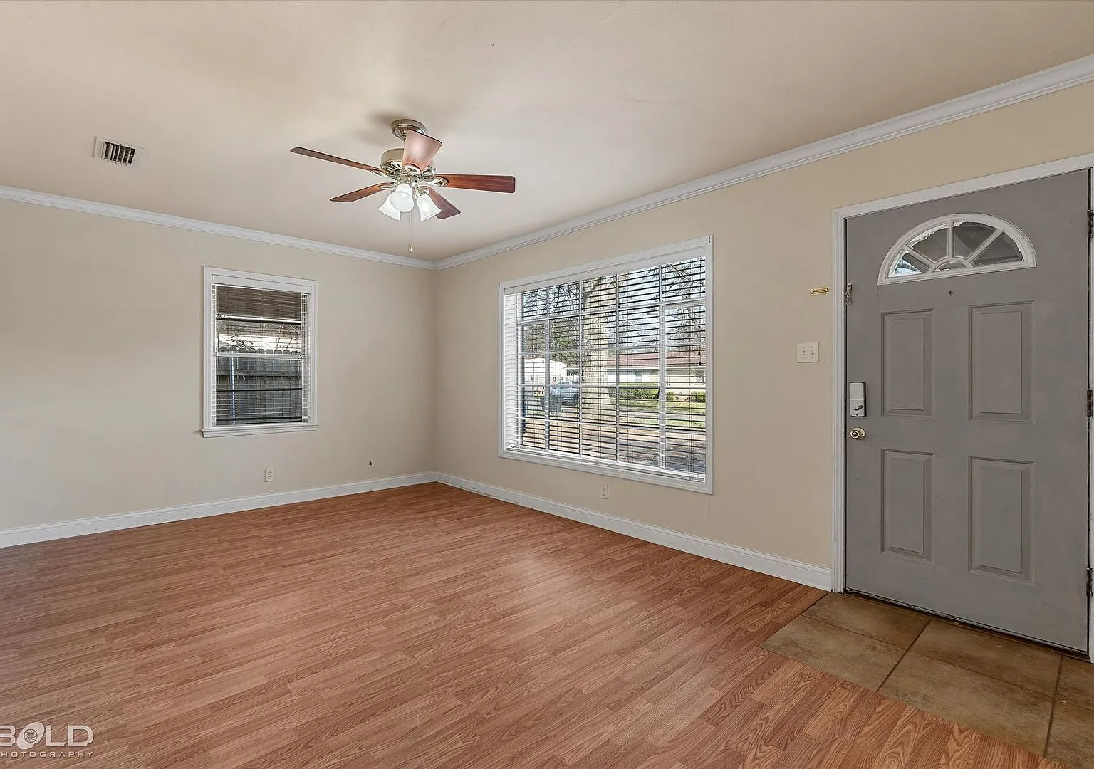 Anderson Island - 3BD/1BA - Showings to begin July 20th — Photo 4