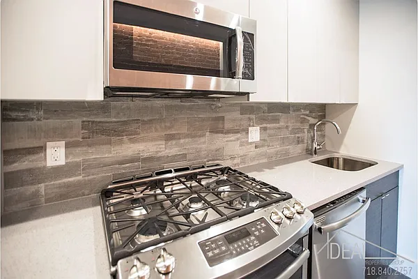 Rented by Ideal Properties Group | media 3