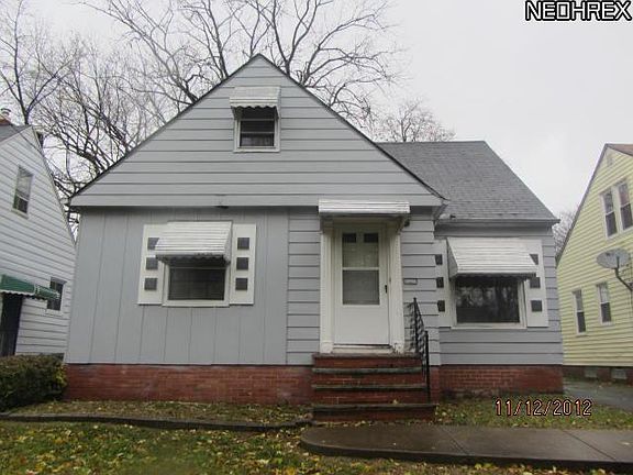 2nd image of 15803 Cloverside Ave