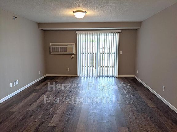 3rd image of 750 E Front St APT 315