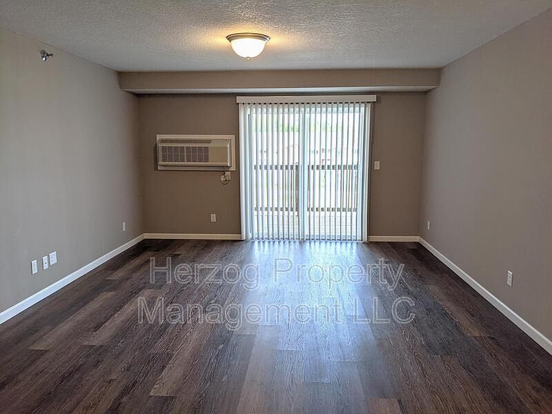 2nd image of 750 E Front St APT 312