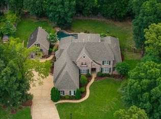 7800 Chapel Ridge Dr, Cordova, TN 38016