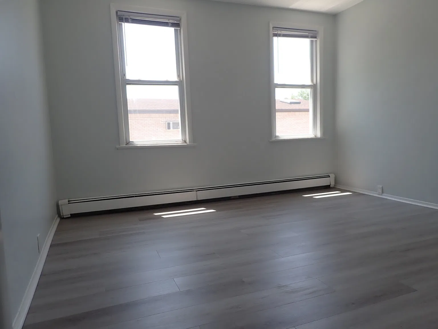 3 bed, 1.0 bath, $3,400 — Photo 1