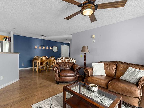 2nd image of 604 NE 8th St SW #1303